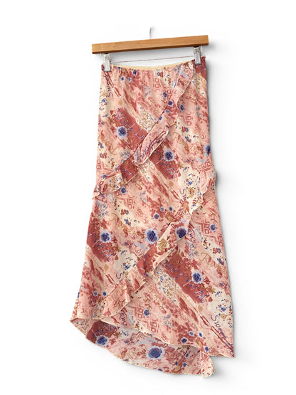 Romantic baby pink floral skirt 🌸