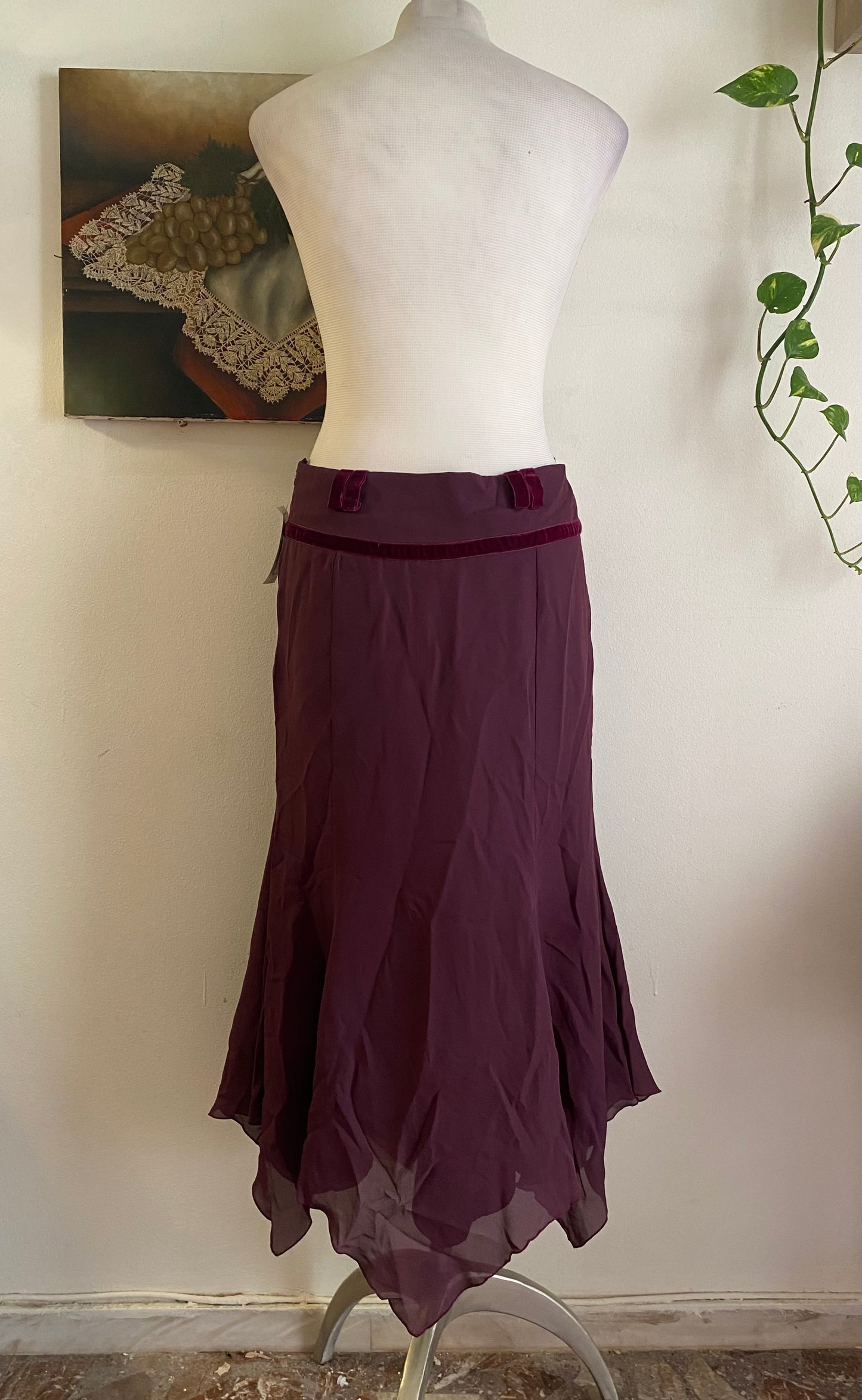 Brand new deep purple summer skirt with velvet details 🪻