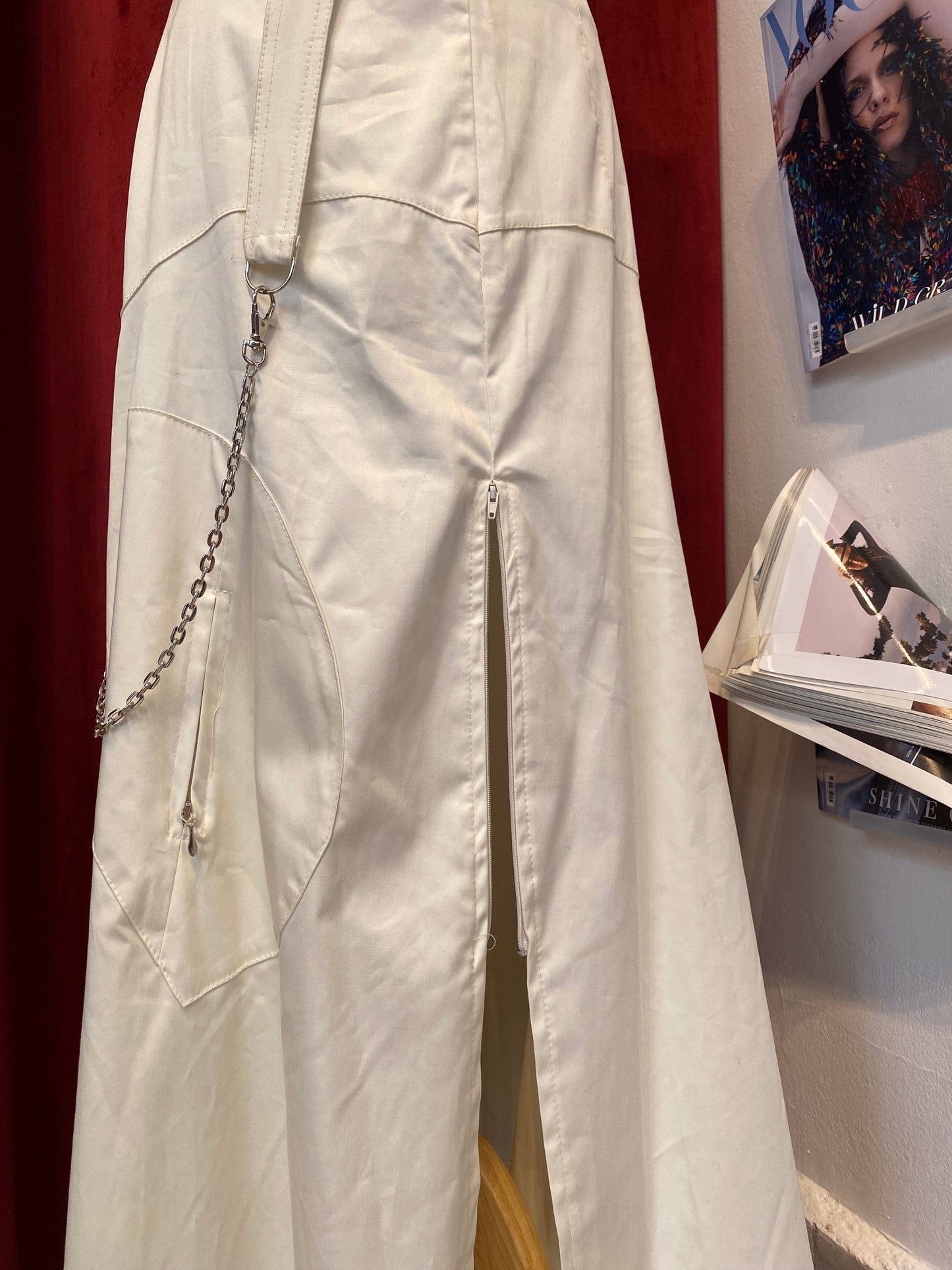 Brand new White cargo maxi skirt with zipper details