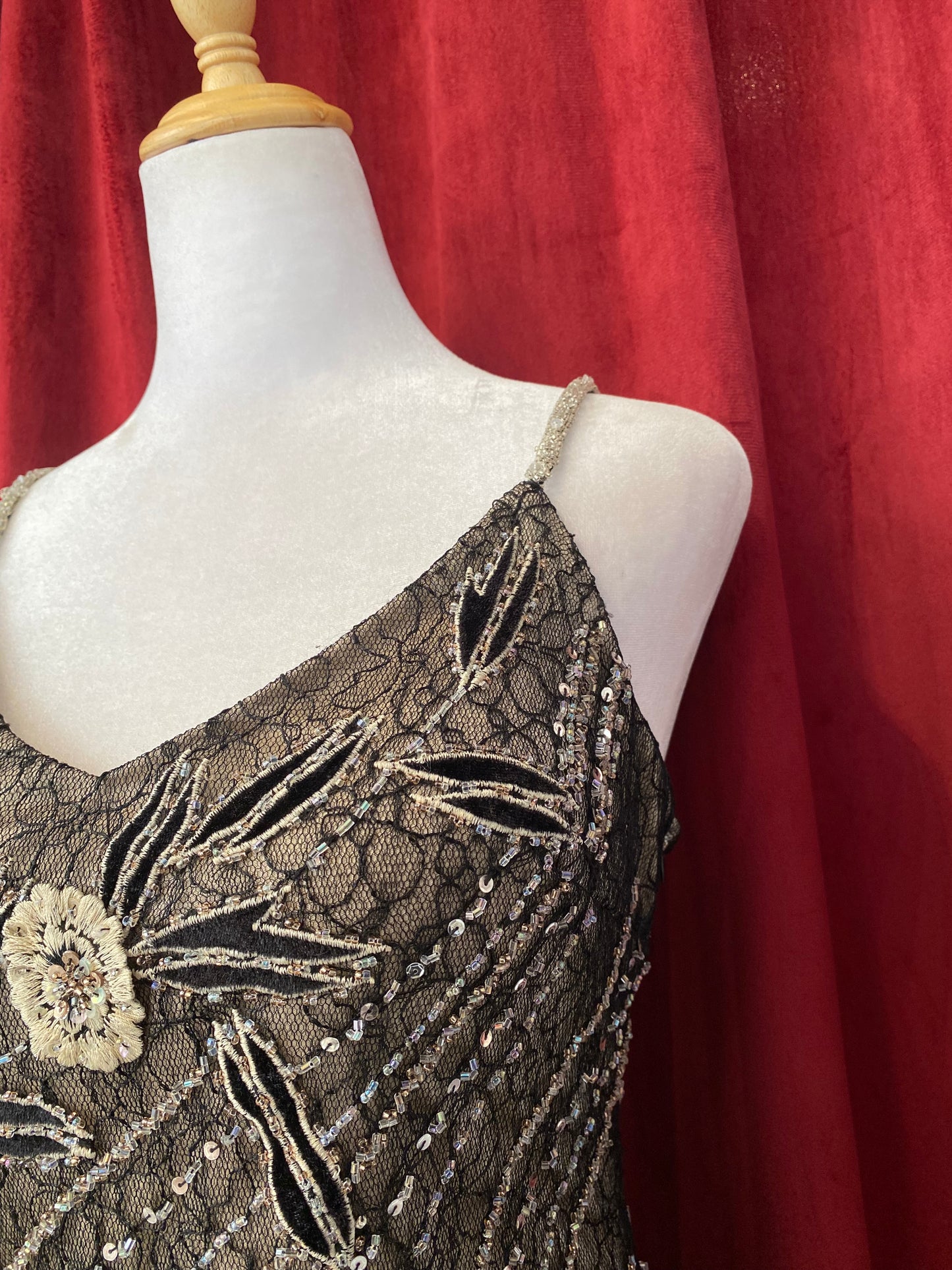 Lace brand new handcrafted gown with floral embellishments 🤍