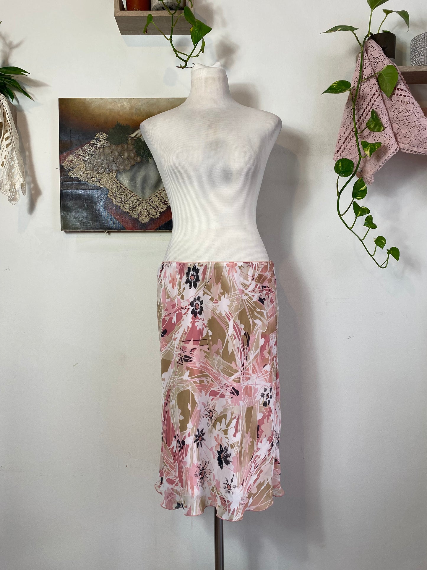 Summer multicoloured pink skirt