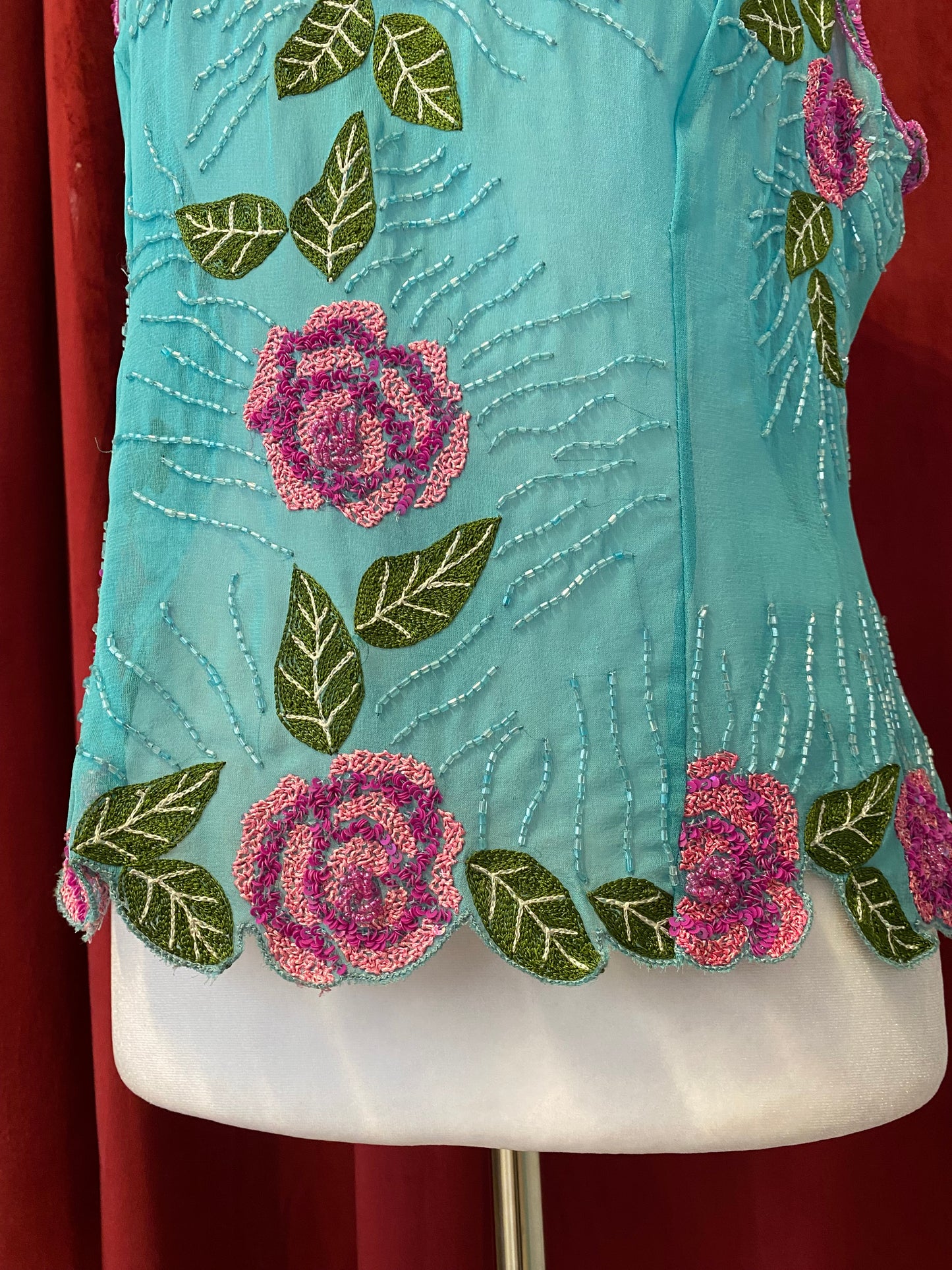 100% silk brand new aftershock handbeaded top 💙