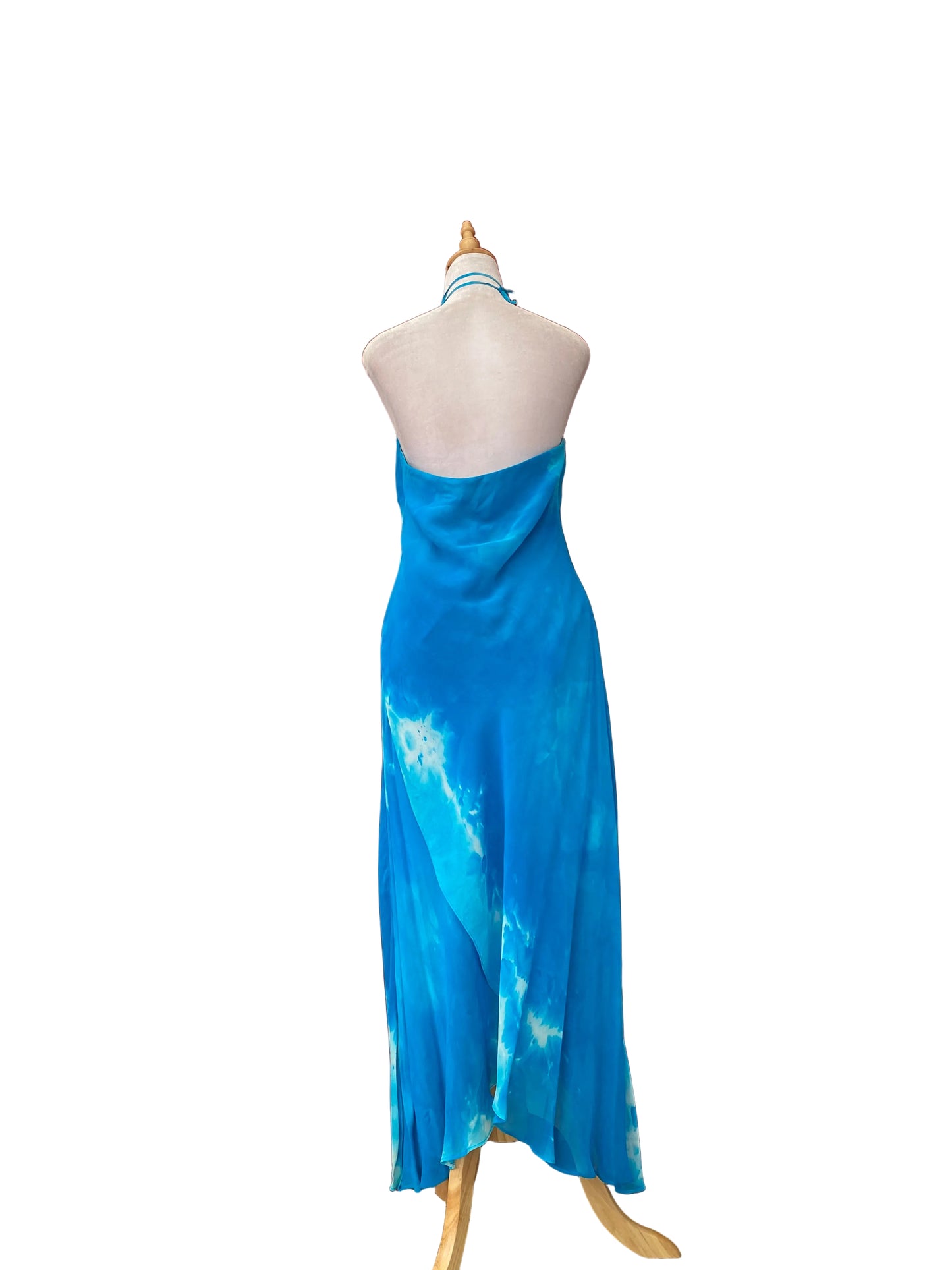 The ocean blue dress