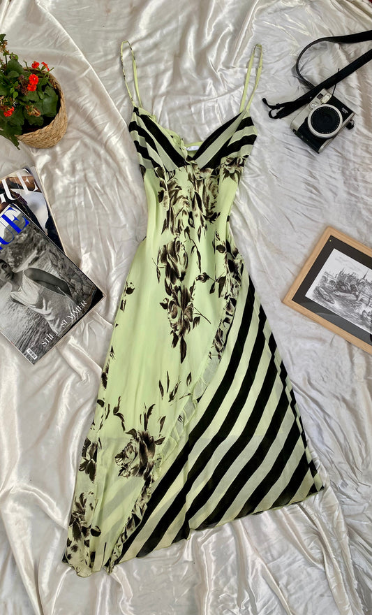 Light green floral summer dress 💐