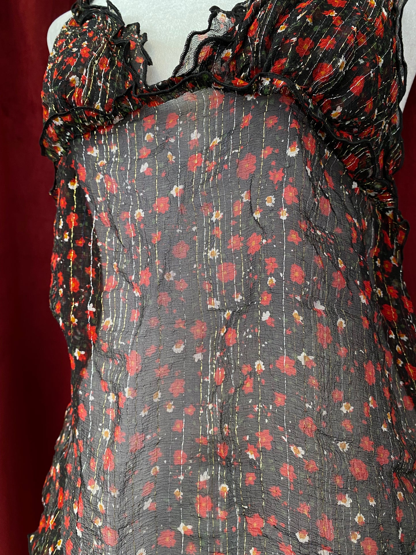 Lingerie see through top with floral details 💐