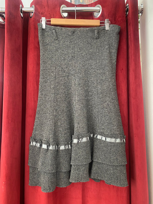 Grey wool skirt