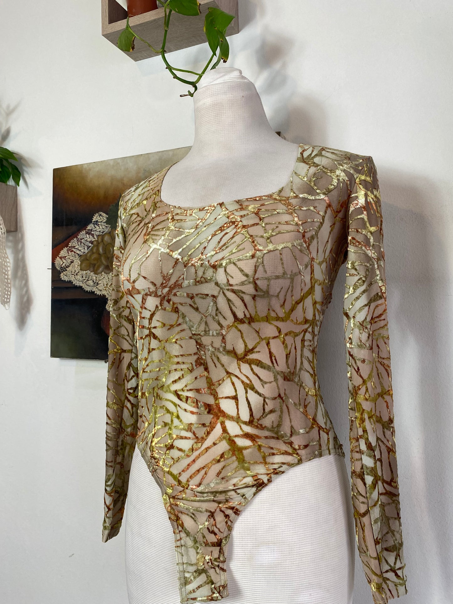 Marble like velvet bodysuit