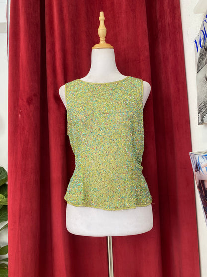 100% silk handbeaded green top 🧚