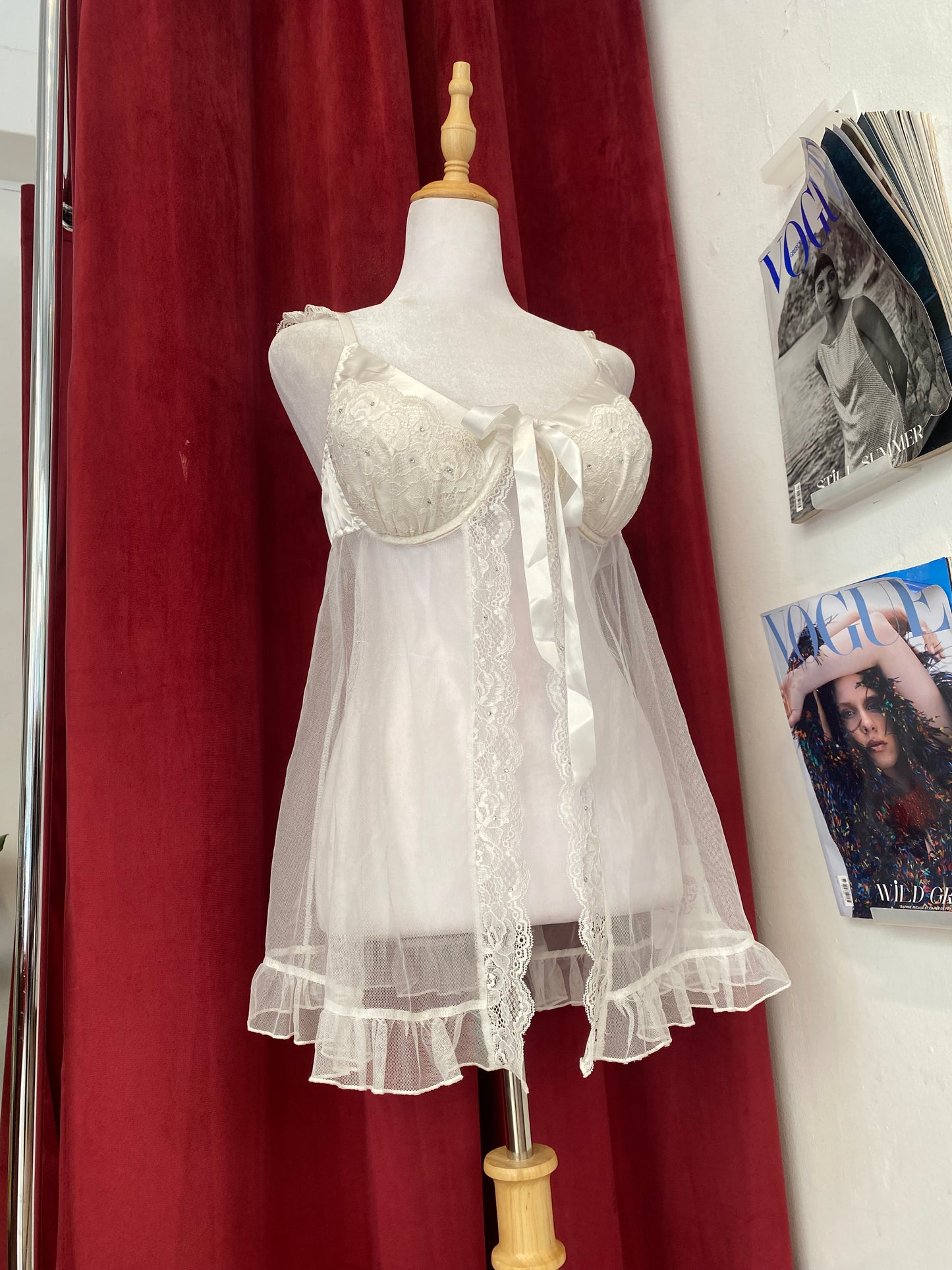 White sequin lace corset ✨