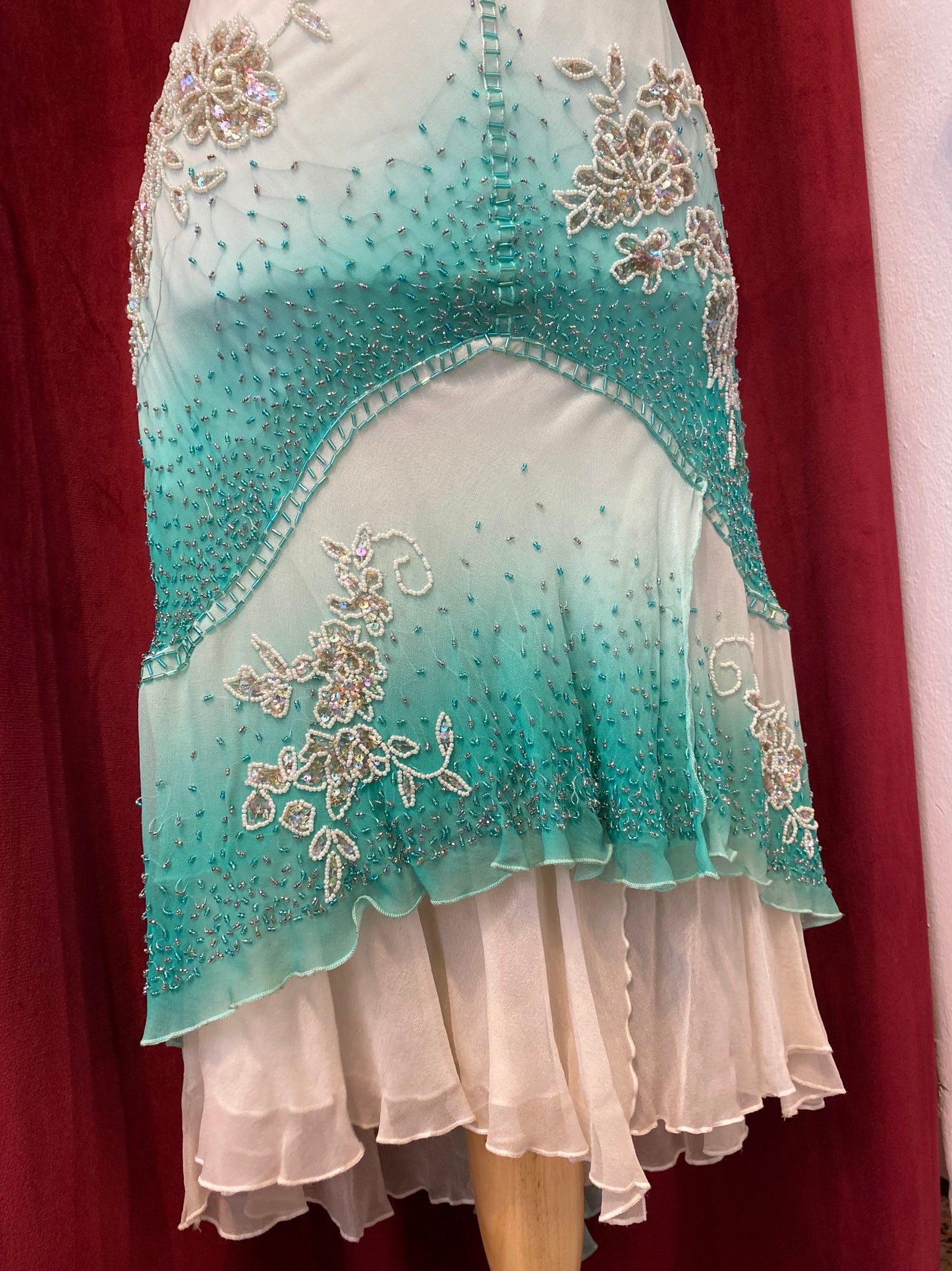 100% silk turquoise all over sequin ruffled dress🧚