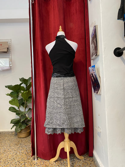 Grey midi skirt with lace details on the bottom