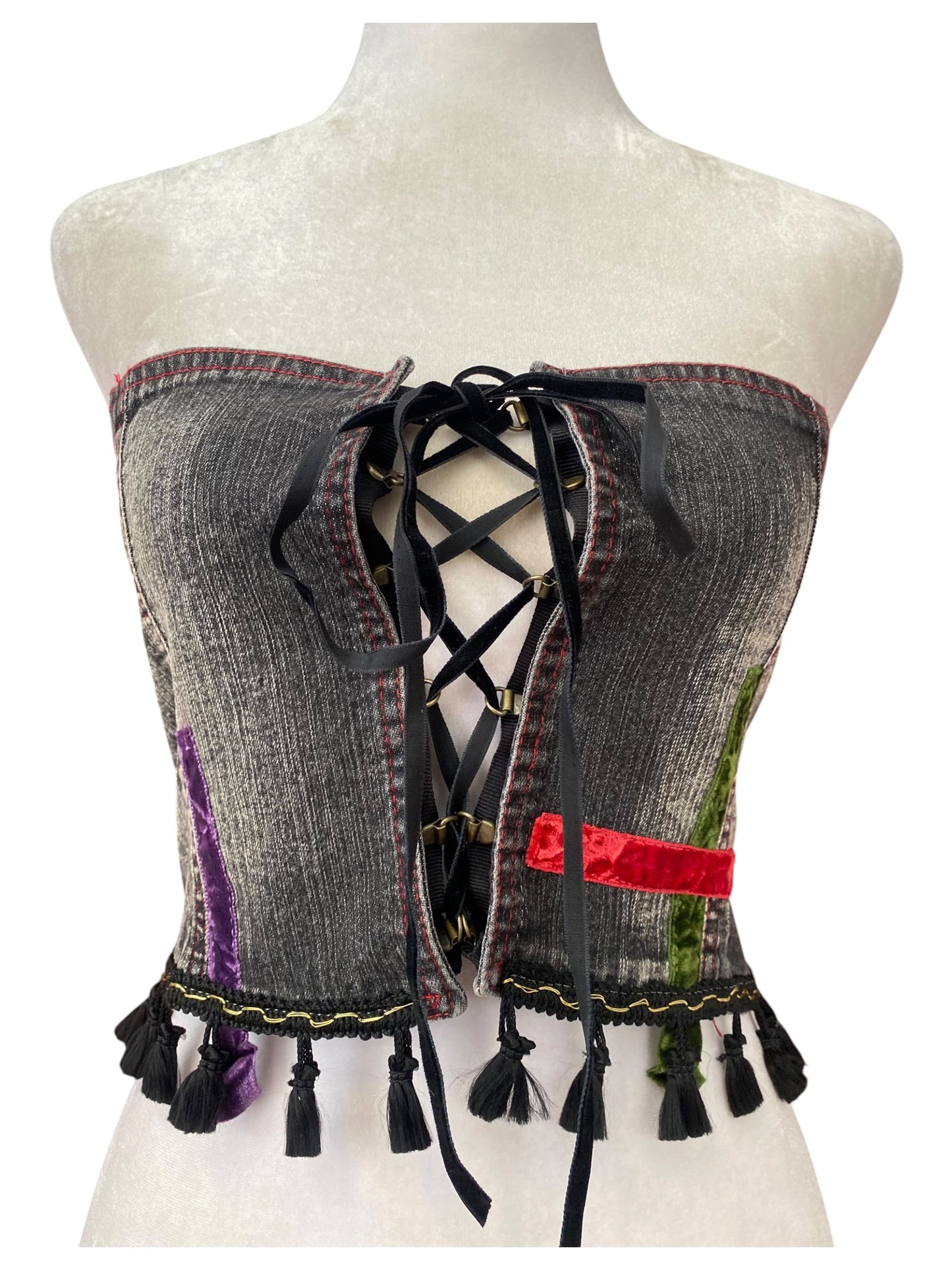 The “Artemis” corset