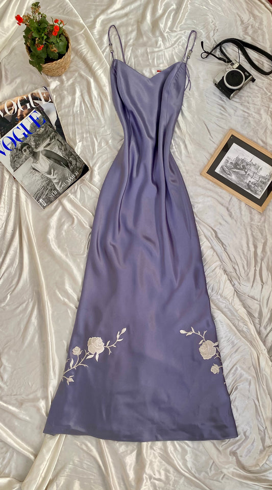 Satin light purple embroidered gown 🧚