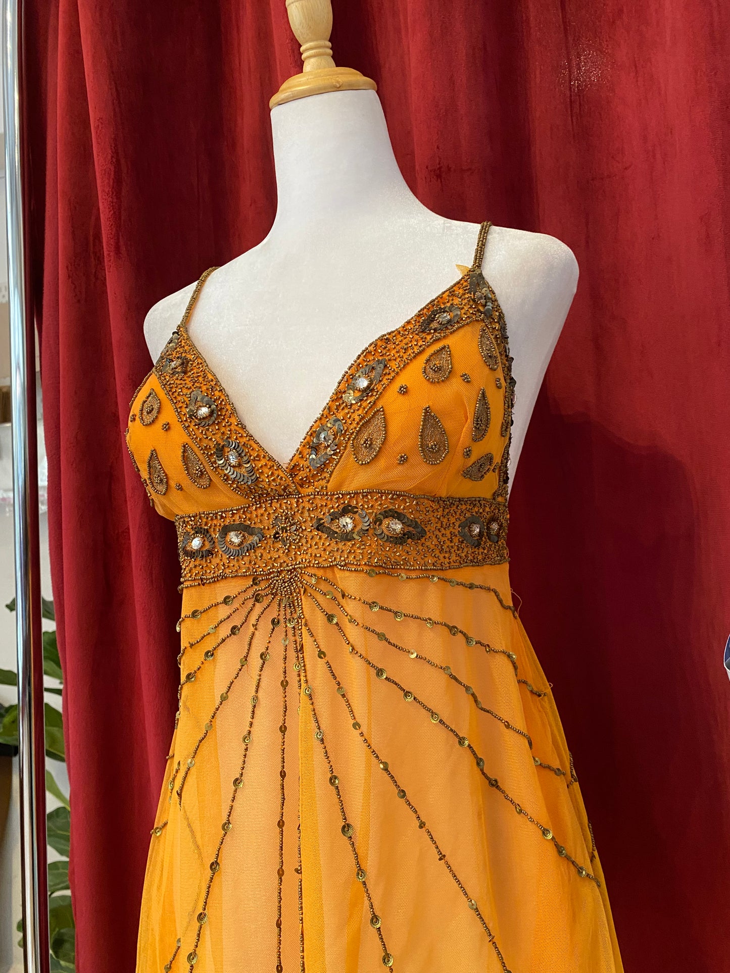 100% silk brand new orange handbeaded summer top 🧡