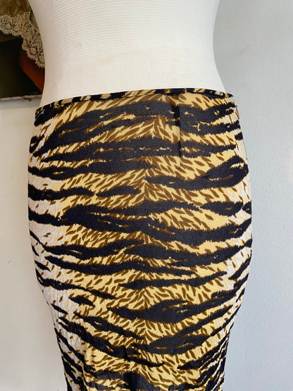 Dolce& Gabbana 00s animal print see through skirt