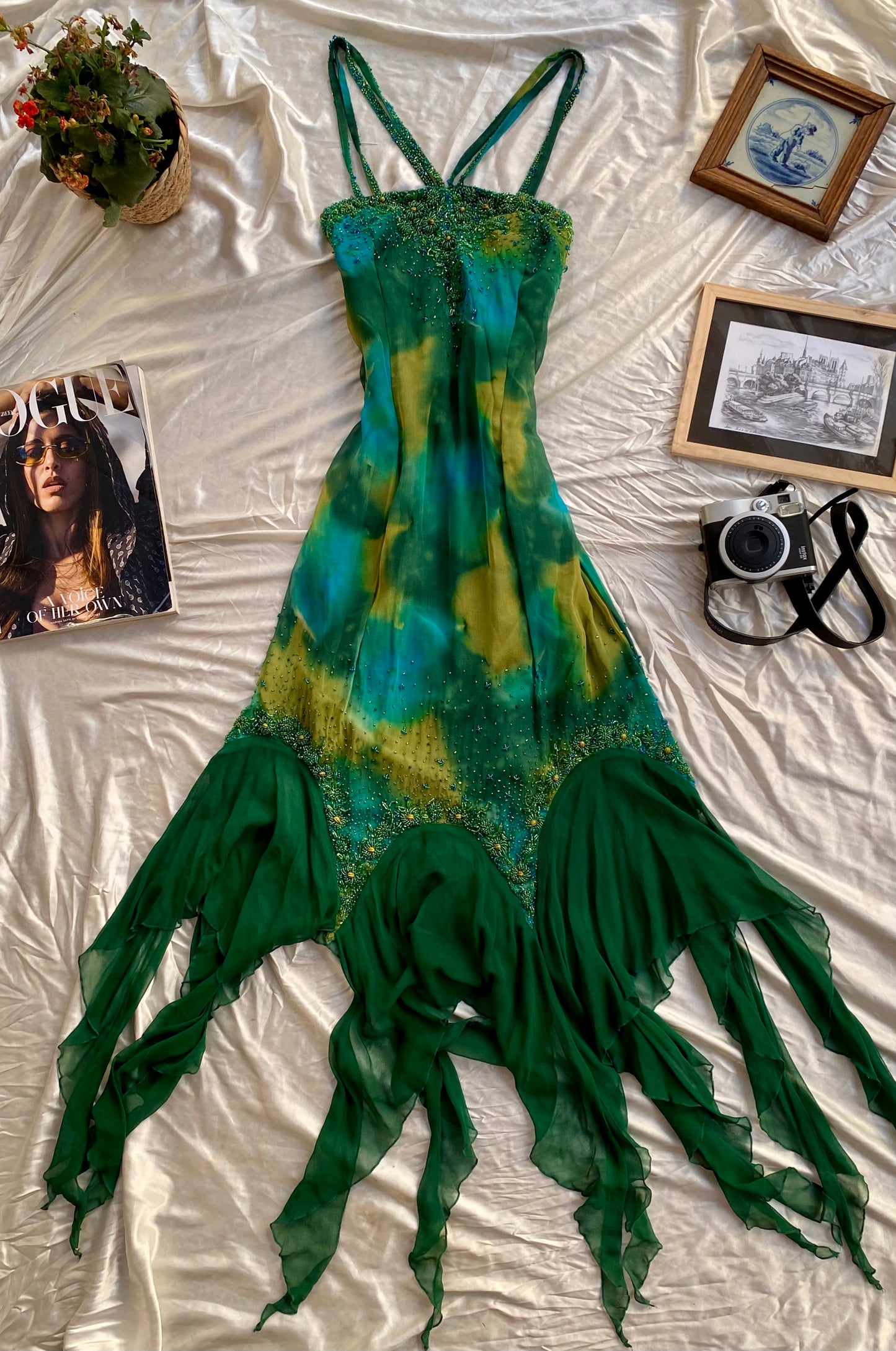 100% silk mermaid handbeaded gown 🧜