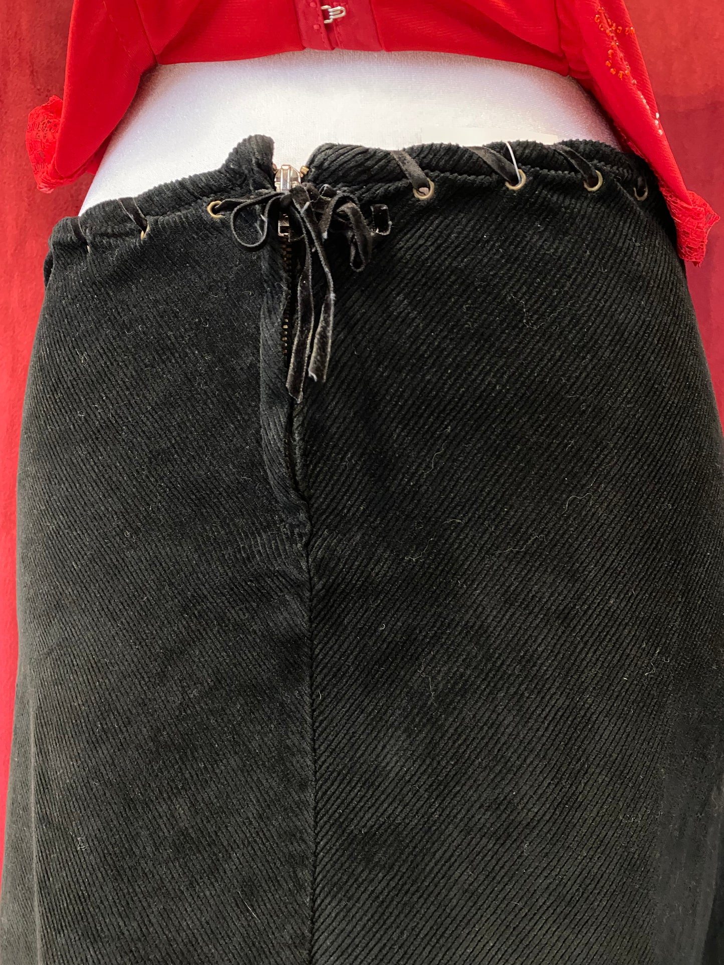 Corduroy midi skirt with leather belt details