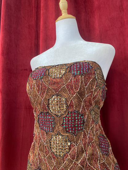 100% silk handbeaded corset ✨