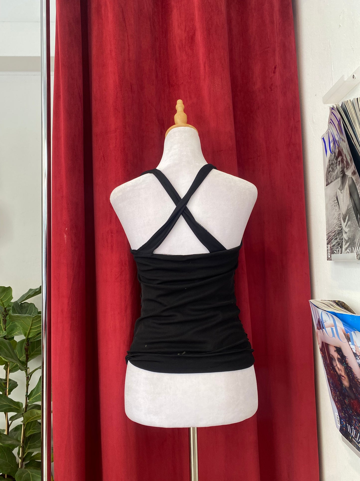 Black tight rushed up top ♟️