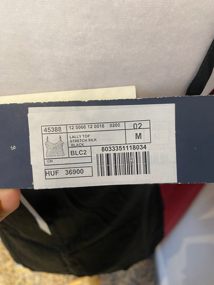 Brand new Gas sequin top 🖤