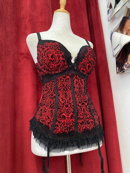 The medieval corset