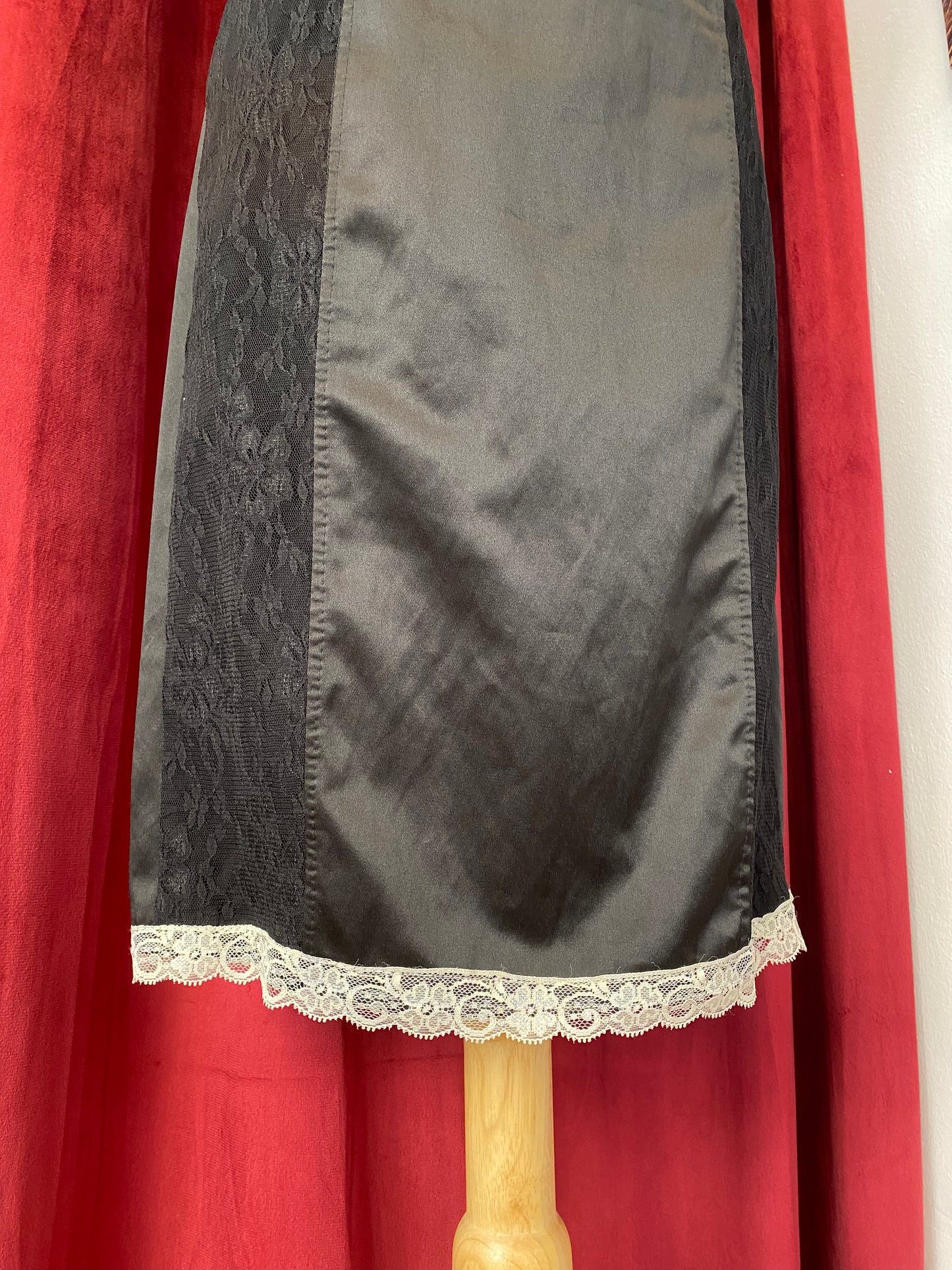 Classical Italian bodycon dress with lace details and open back