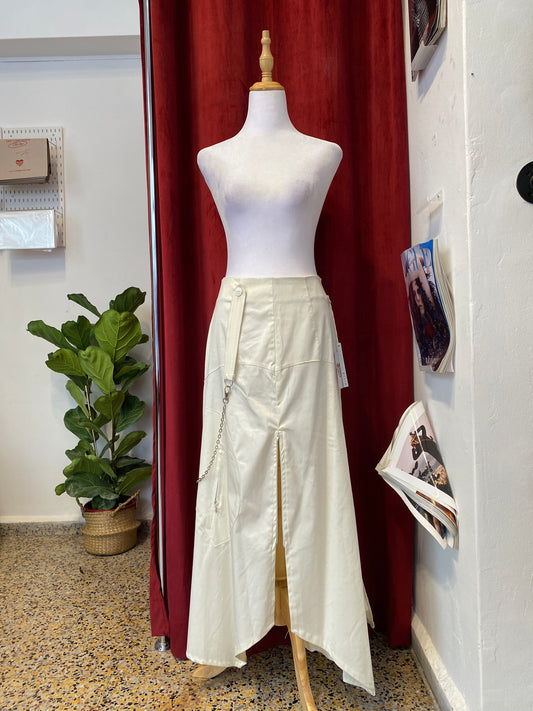 Brand new White cargo maxi skirt with zipper details