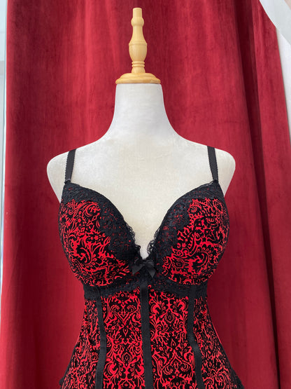 The medieval corset