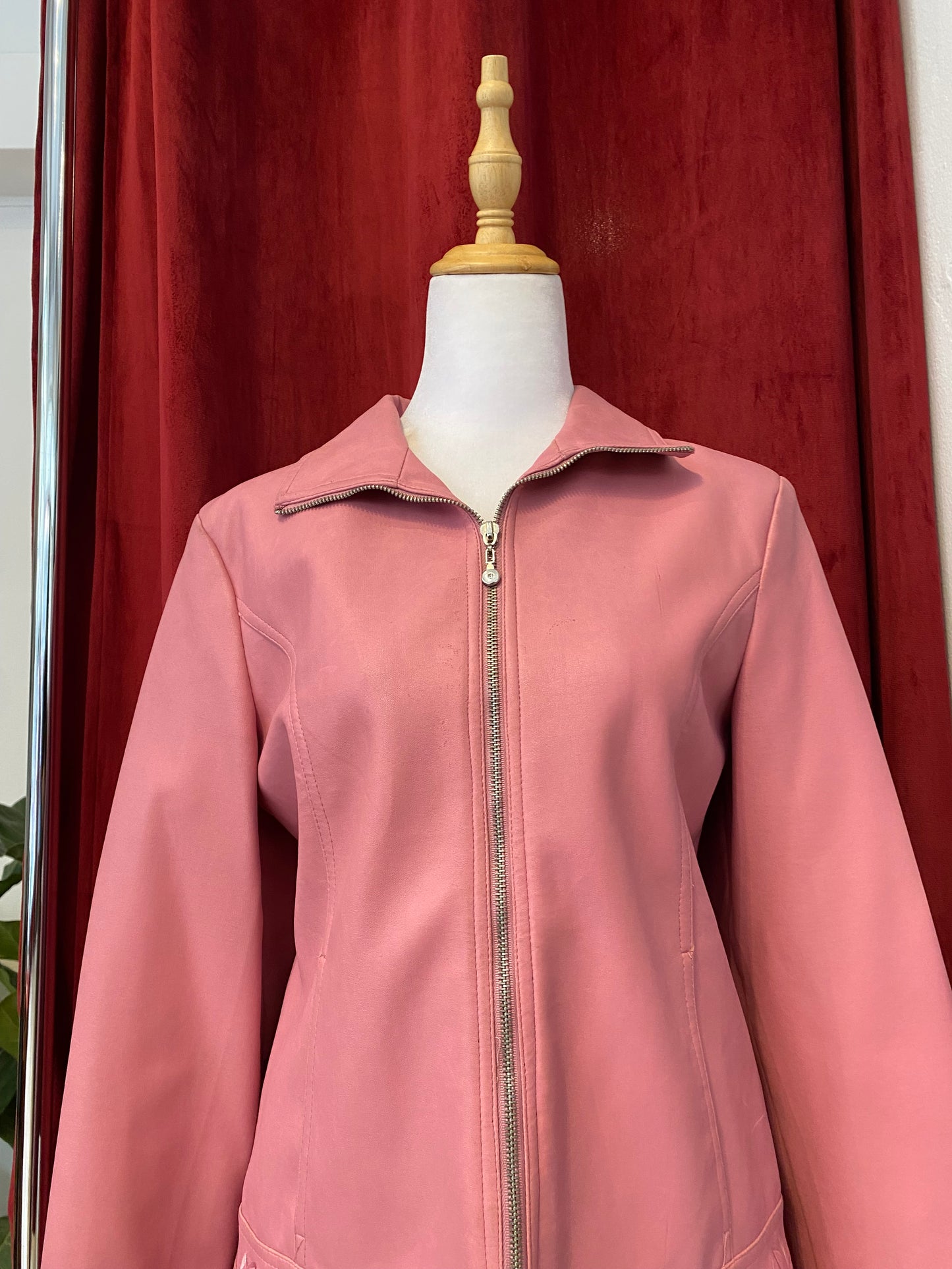 Real leather pink embroidered jacket