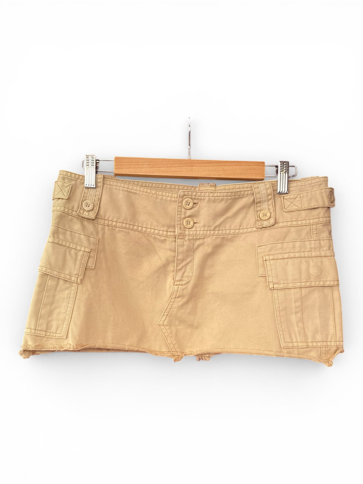 Ultra mini y2k skirt ✨