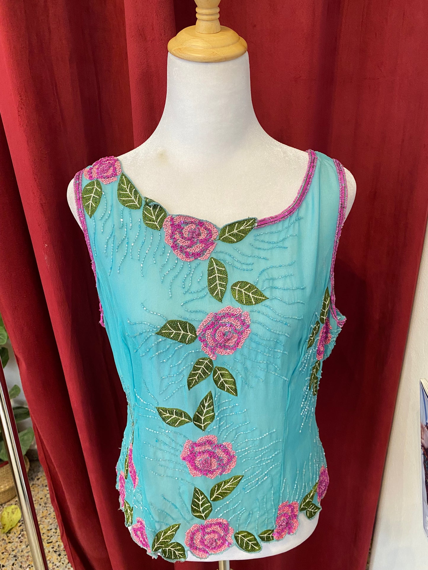 100% silk brand new aftershock handbeaded top 💙