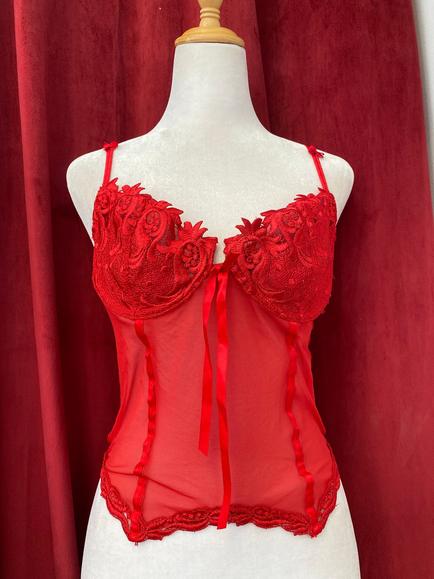 Scarlet seduction Lace corset