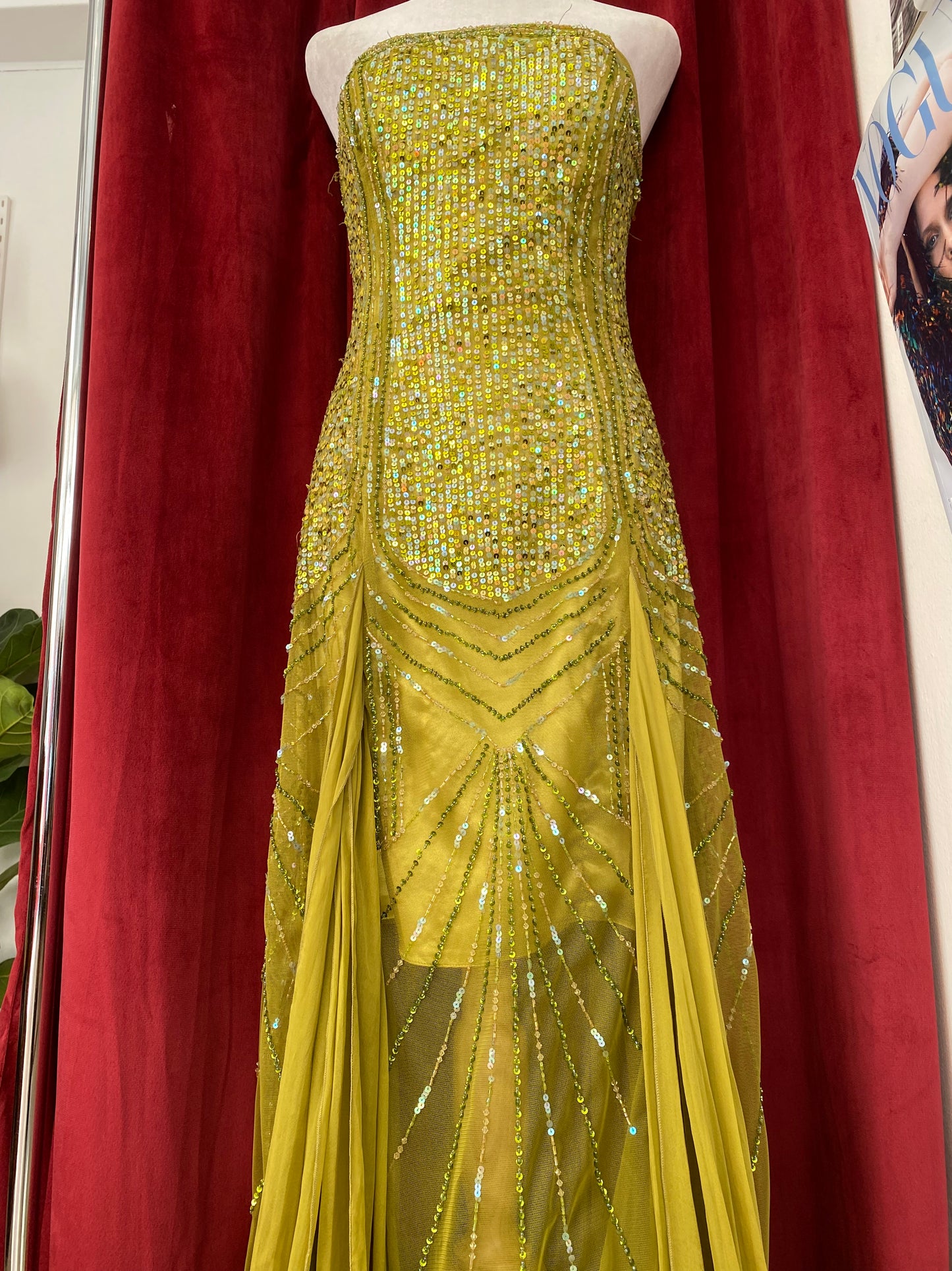 100% silk handbeaded green gown 🧚