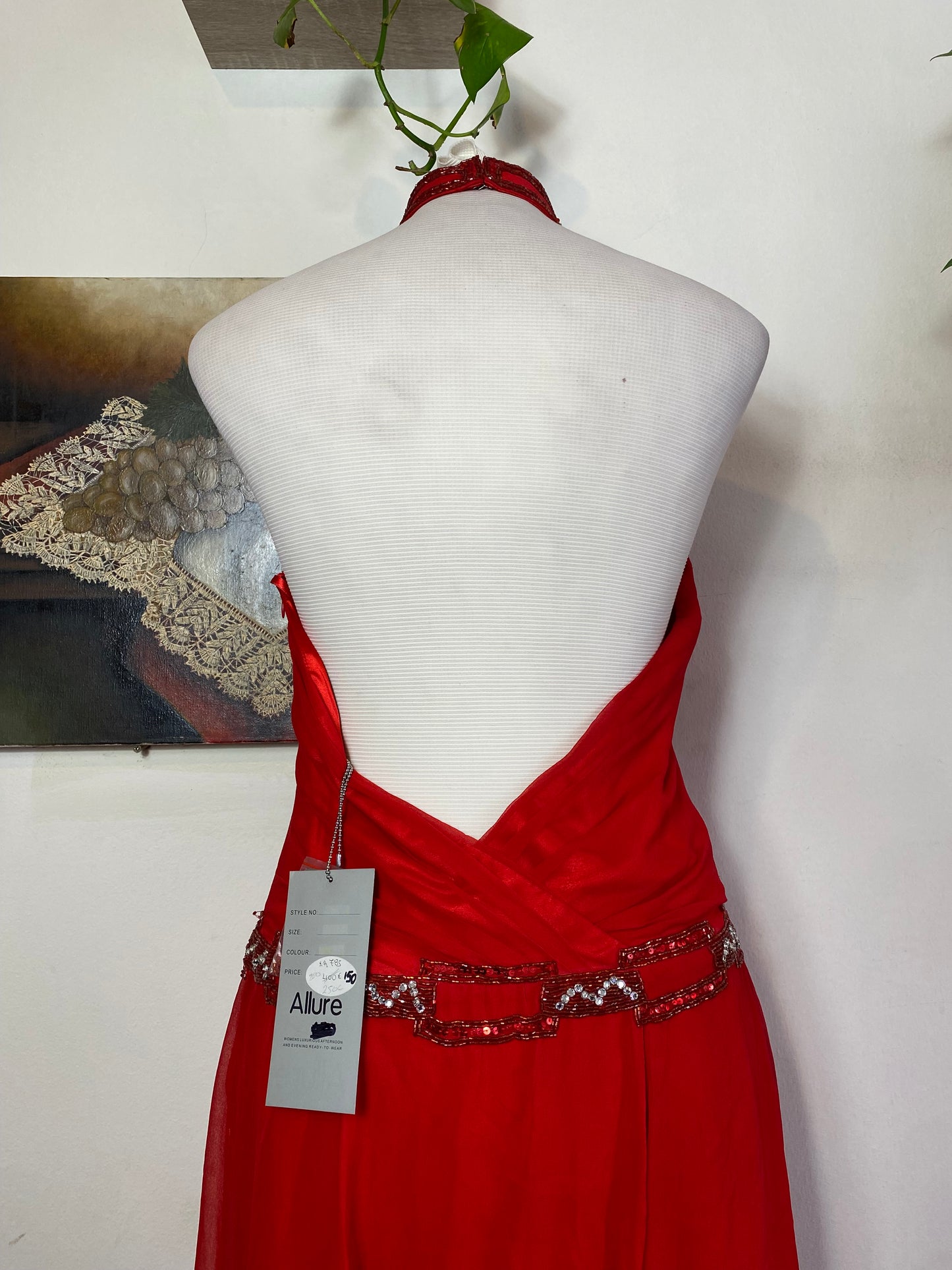 100% silk brand new Allure gown