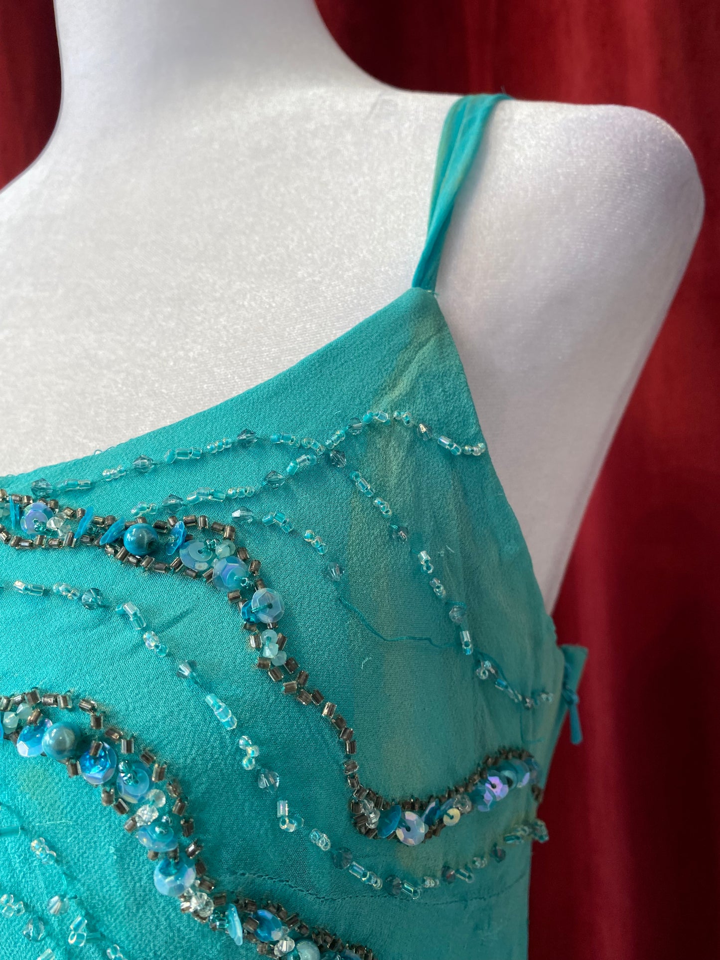 100% silk handbeaded gown with ruffles details