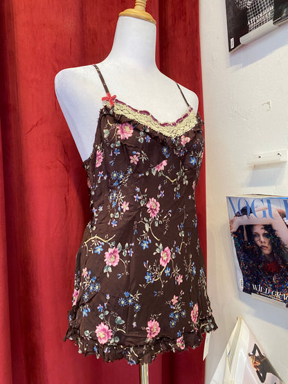 Vintage Benetton floral brown blouse with lace details