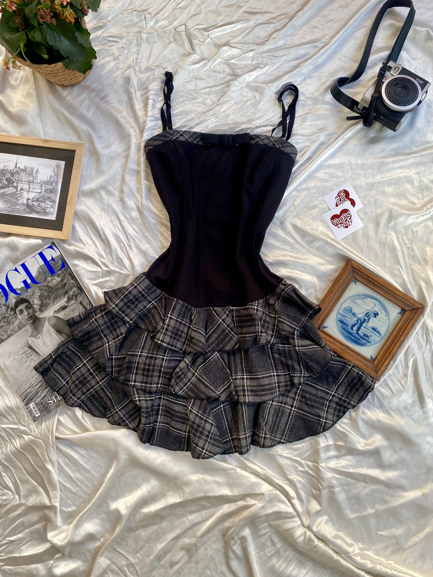 Rinascimento mini corset dress with ruffled bottom