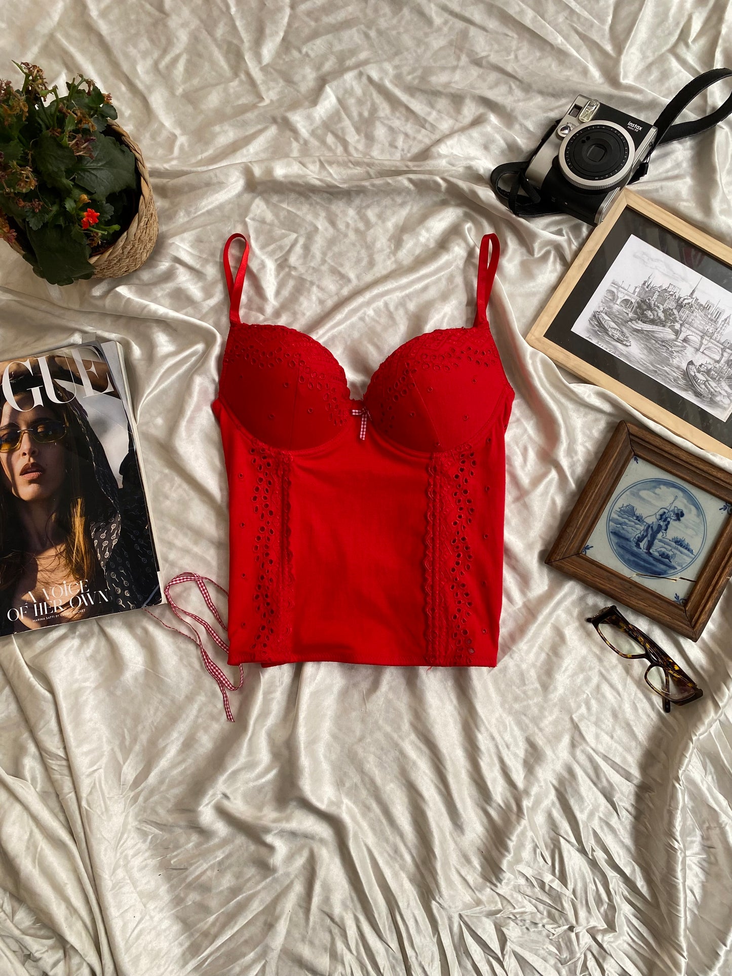 Red lace up corset 💋