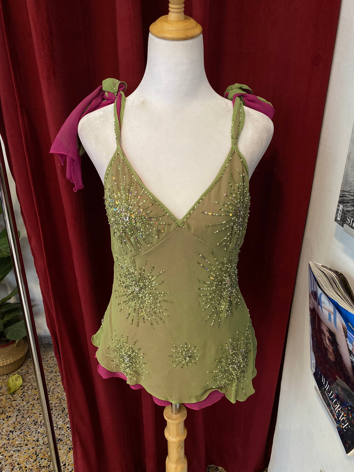 100% silk brand new 2 coloured handbeaded top 💐