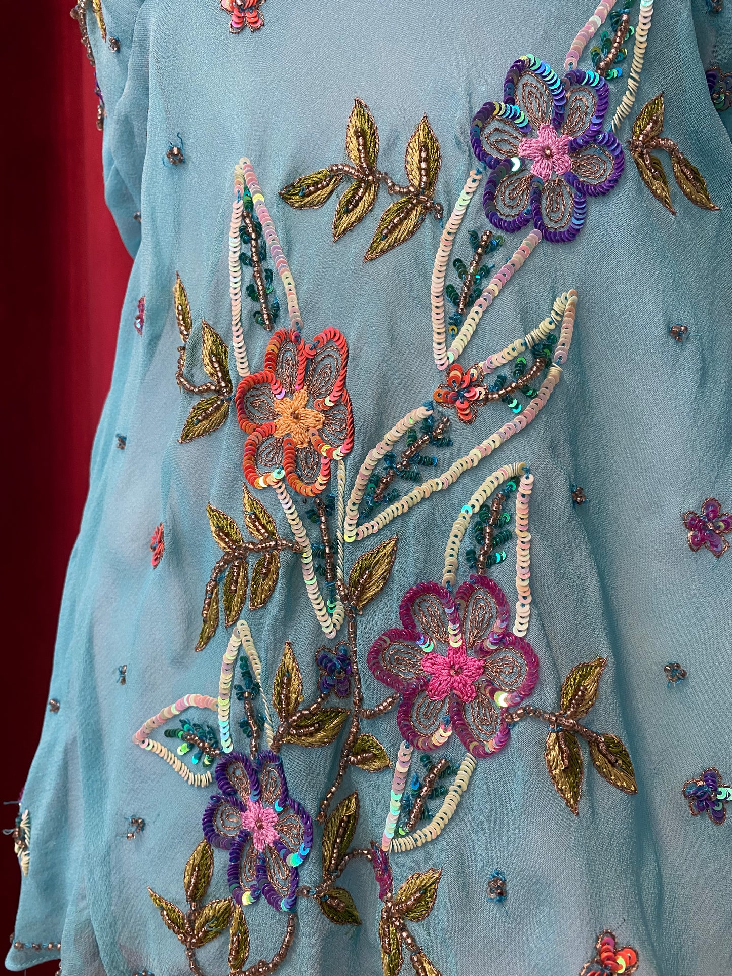 100% silk brand new handbeaded baby blue top 🦋