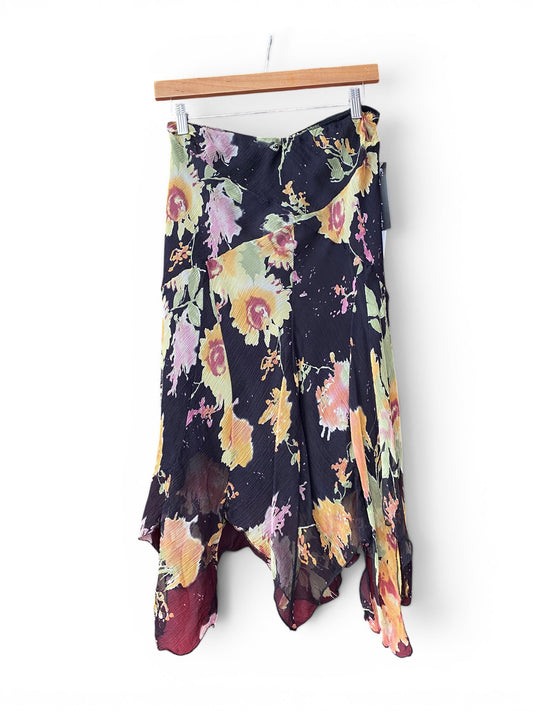 100% silk floral skirt 💐
