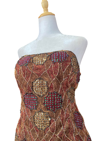 100% silk handbeaded corset ✨