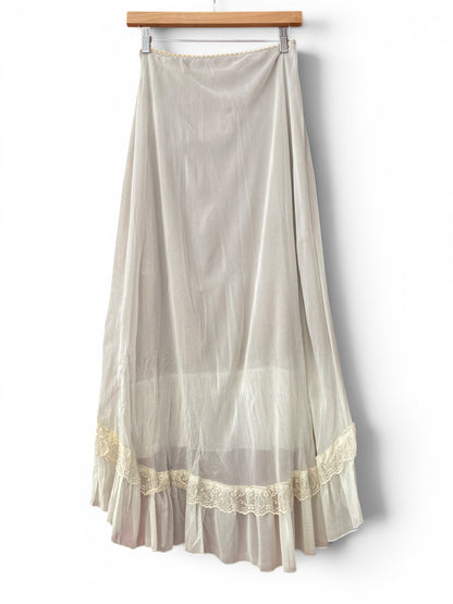 Romantic summer skirt 🤍