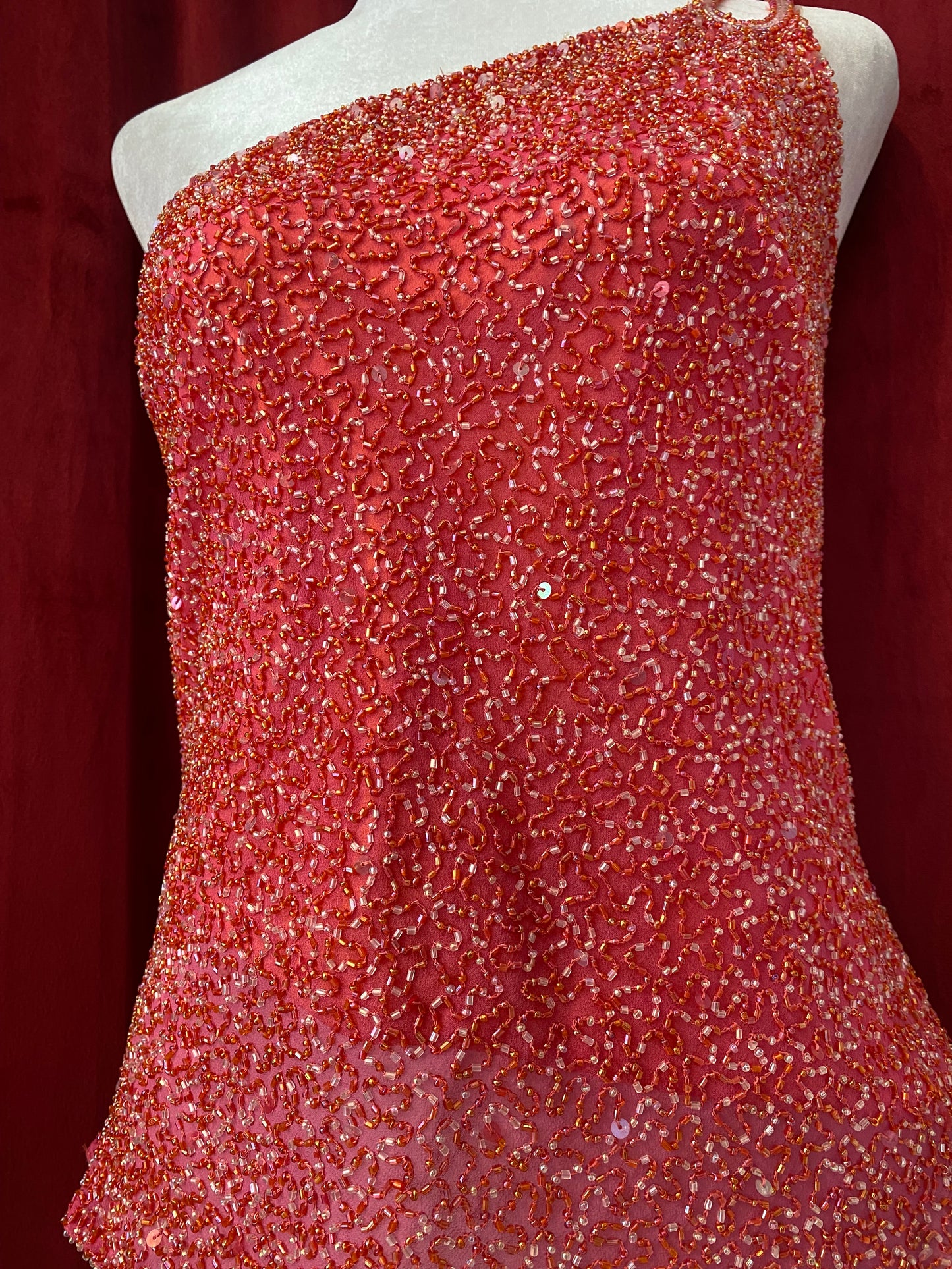 Rene Derhy 100% silk sequin top 💐