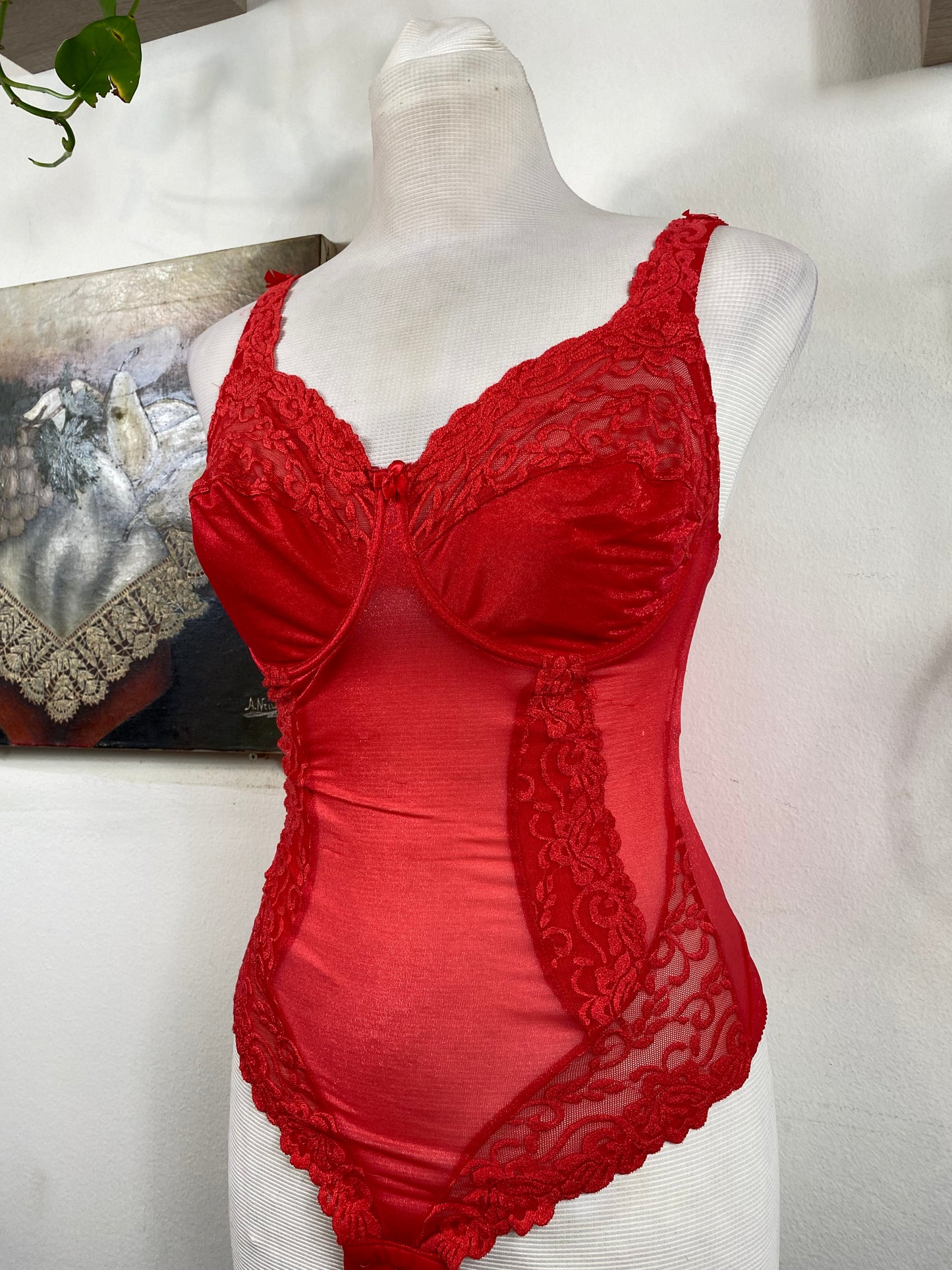 Red lace bodysuit 75E
