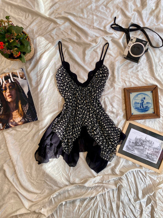 Summer asymmetrical top with heart design 🤍