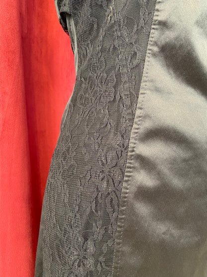 Classical Italian bodycon dress with lace details and open back