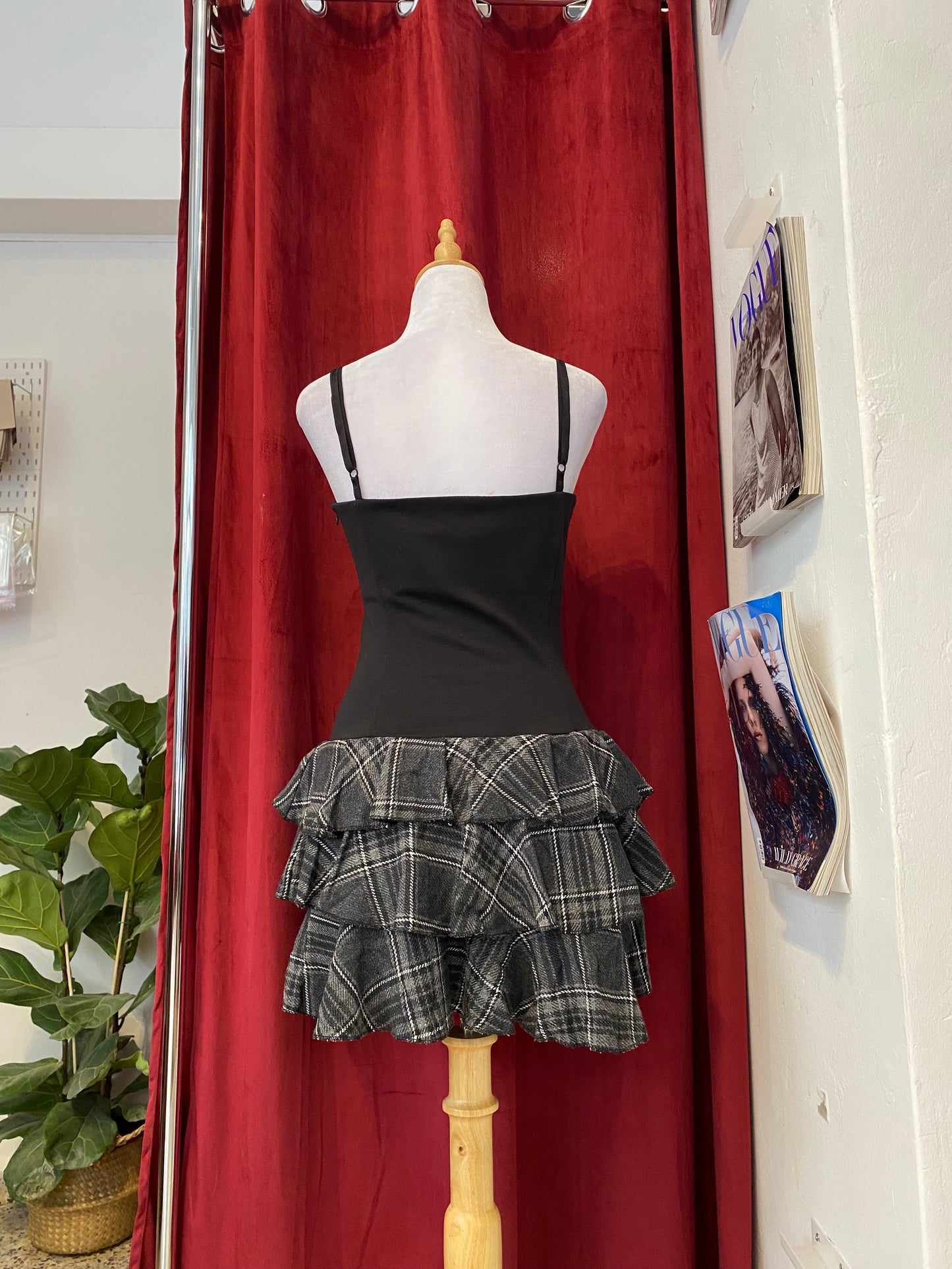 Rinascimento mini corset dress with ruffled bottom