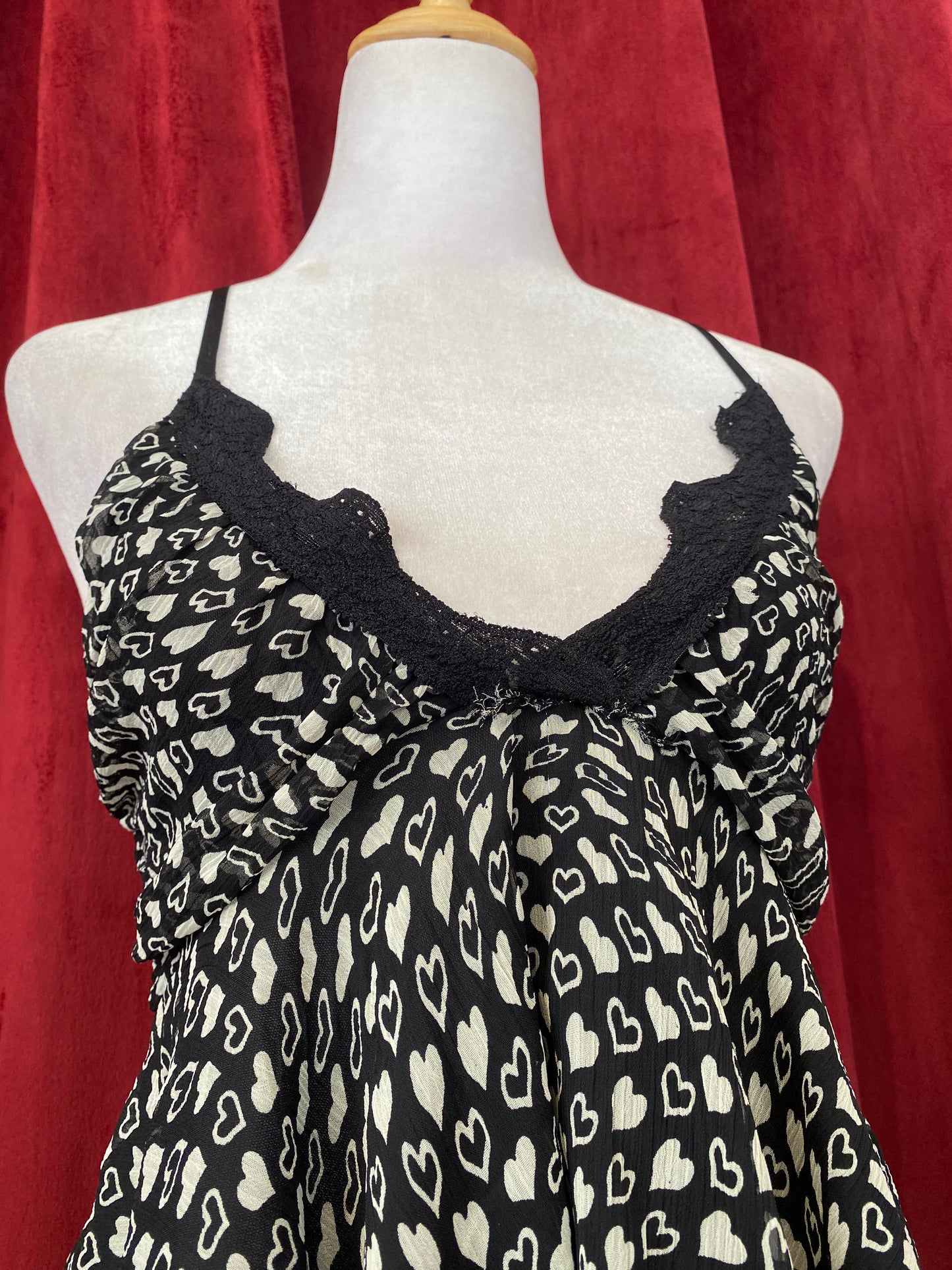 Summer asymmetrical top with heart design 🤍