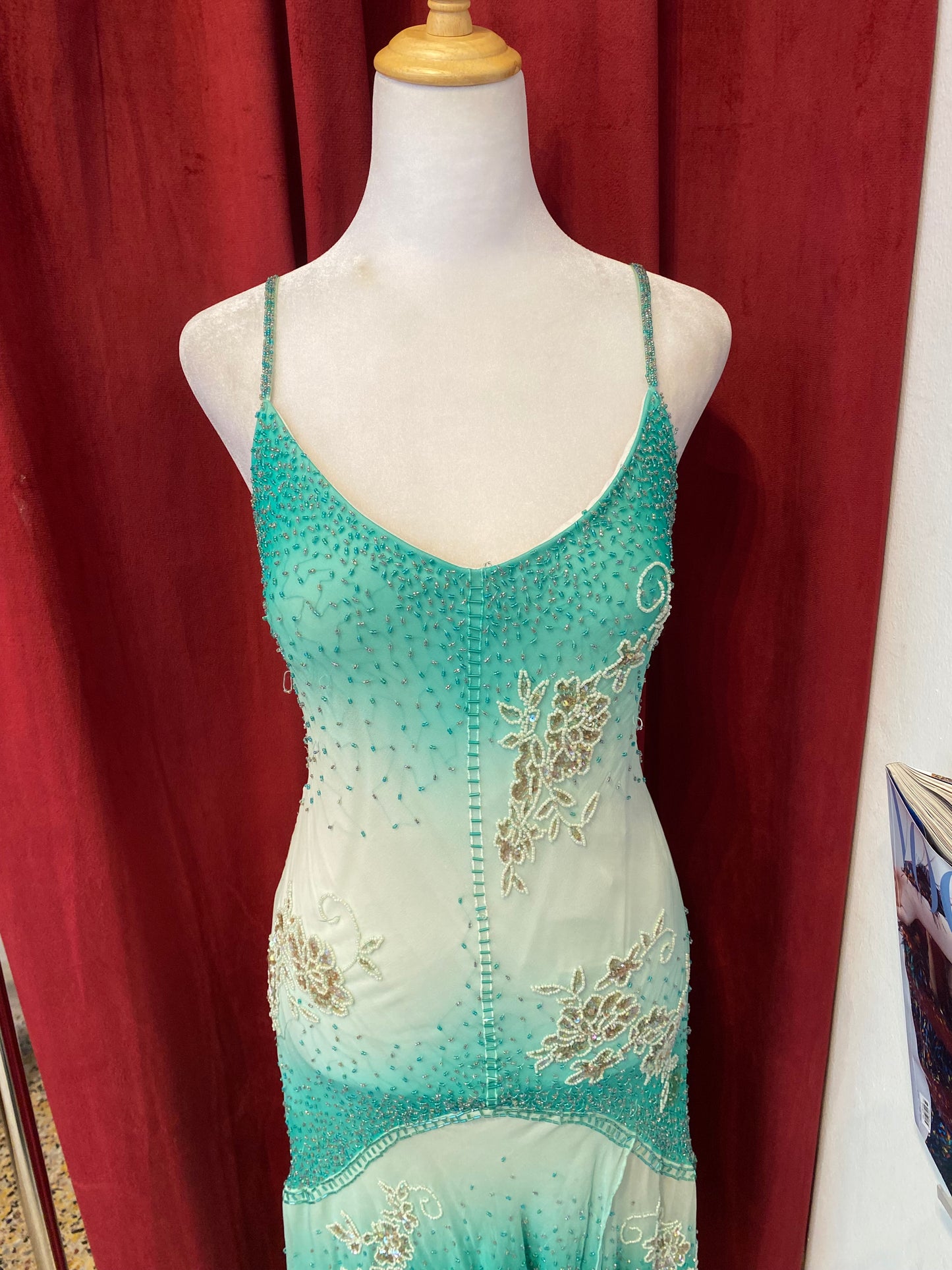 100% silk turquoise all over sequin ruffled dress🧚